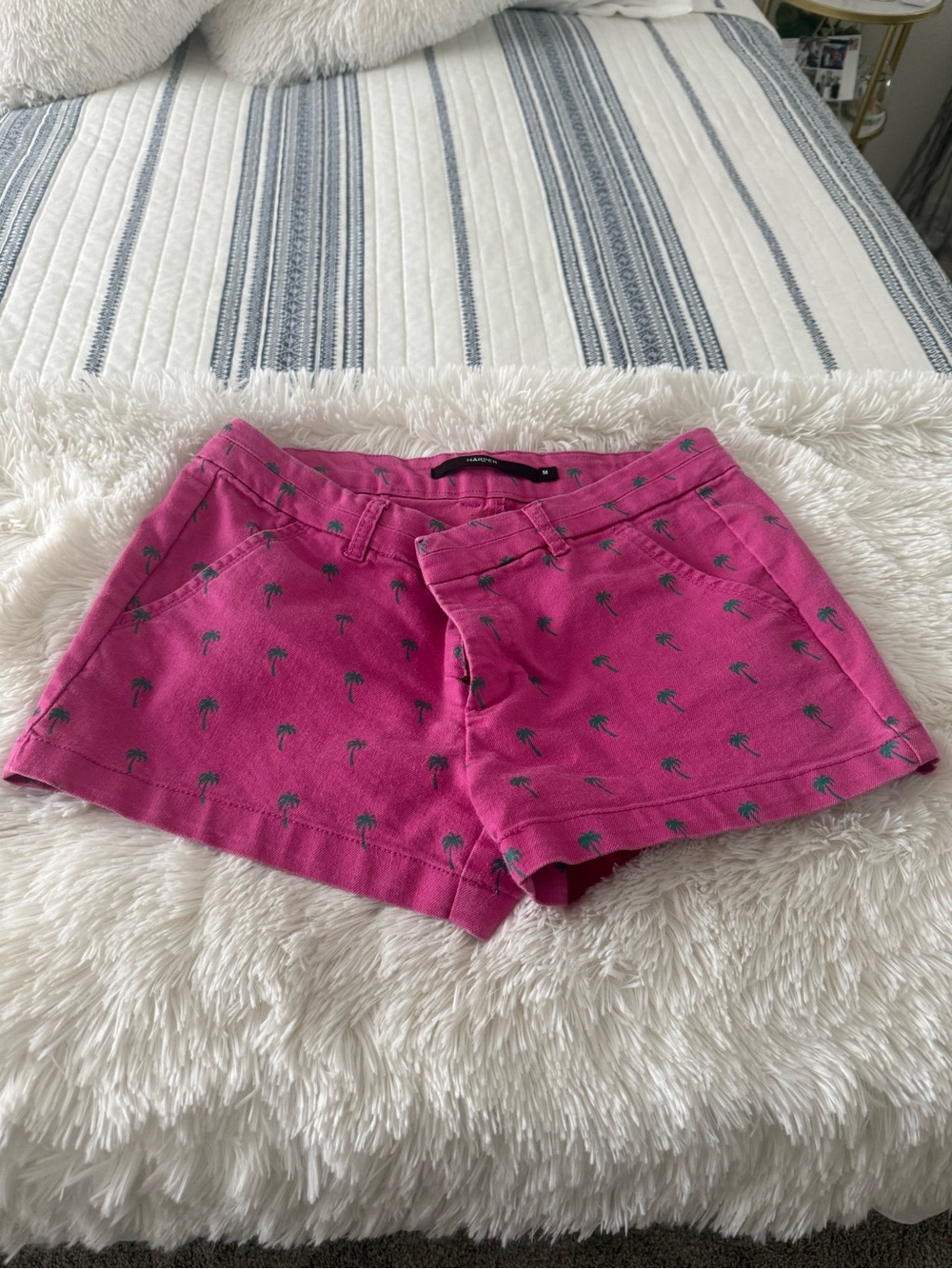 🩷 🌴 Harper Hot Pink Palm-Print Shorts